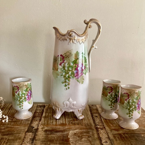 Vintage A&C Bavaria Pitcher with 3 Cups Grape Motif - Picture 12 of 17